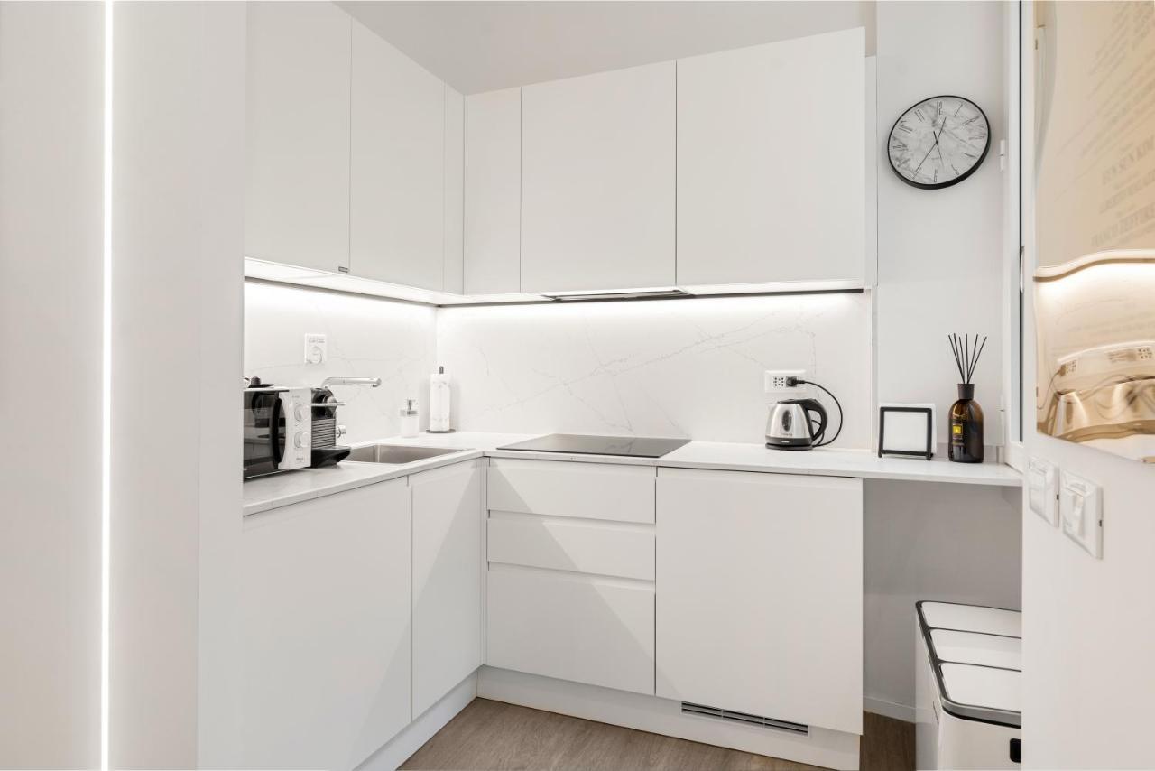 Modern Quiet Super Central Luxury Apartment ミラノ エクステリア 写真