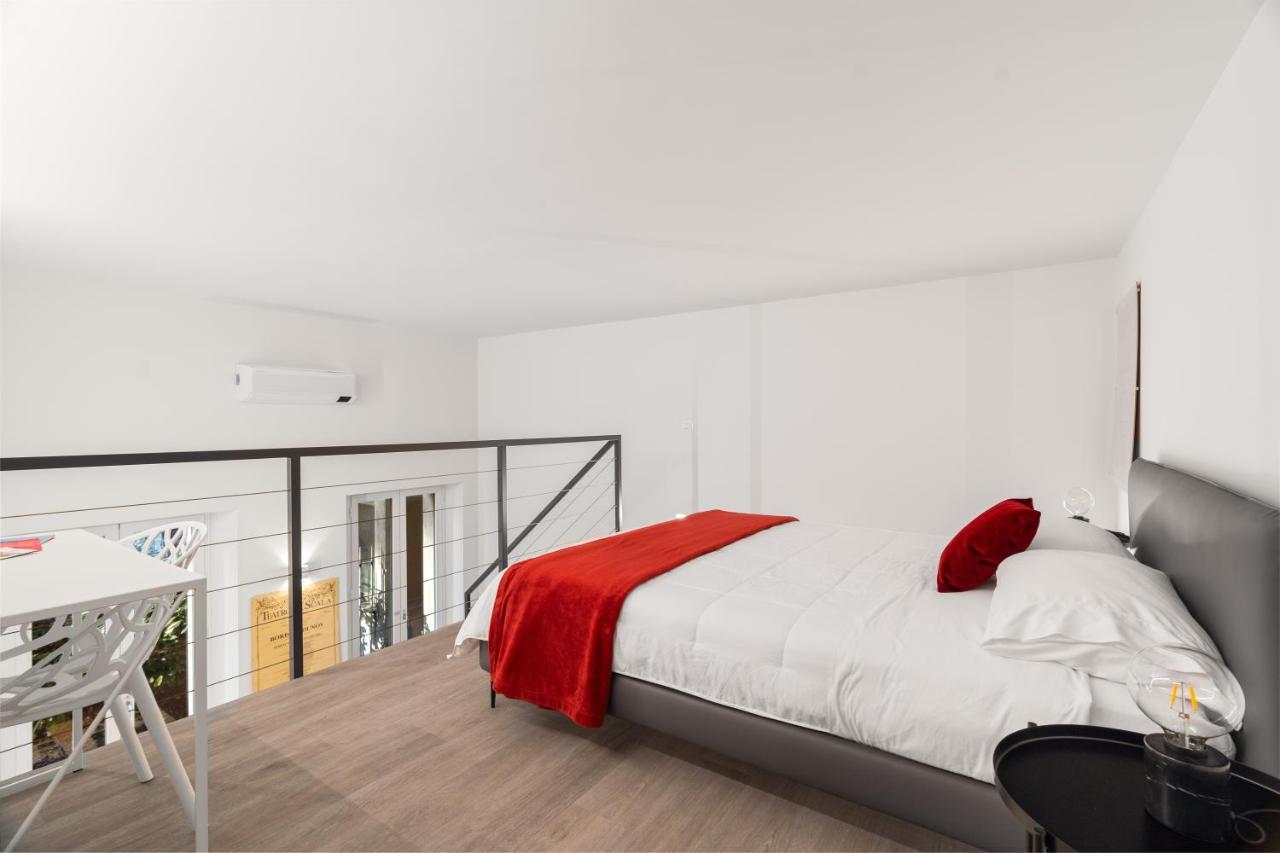 Modern Quiet Super Central Luxury Apartment ミラノ エクステリア 写真