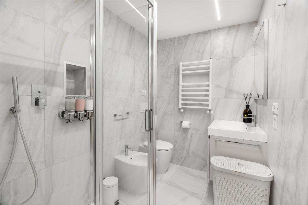 Modern Quiet Super Central Luxury Apartment ミラノ エクステリア 写真